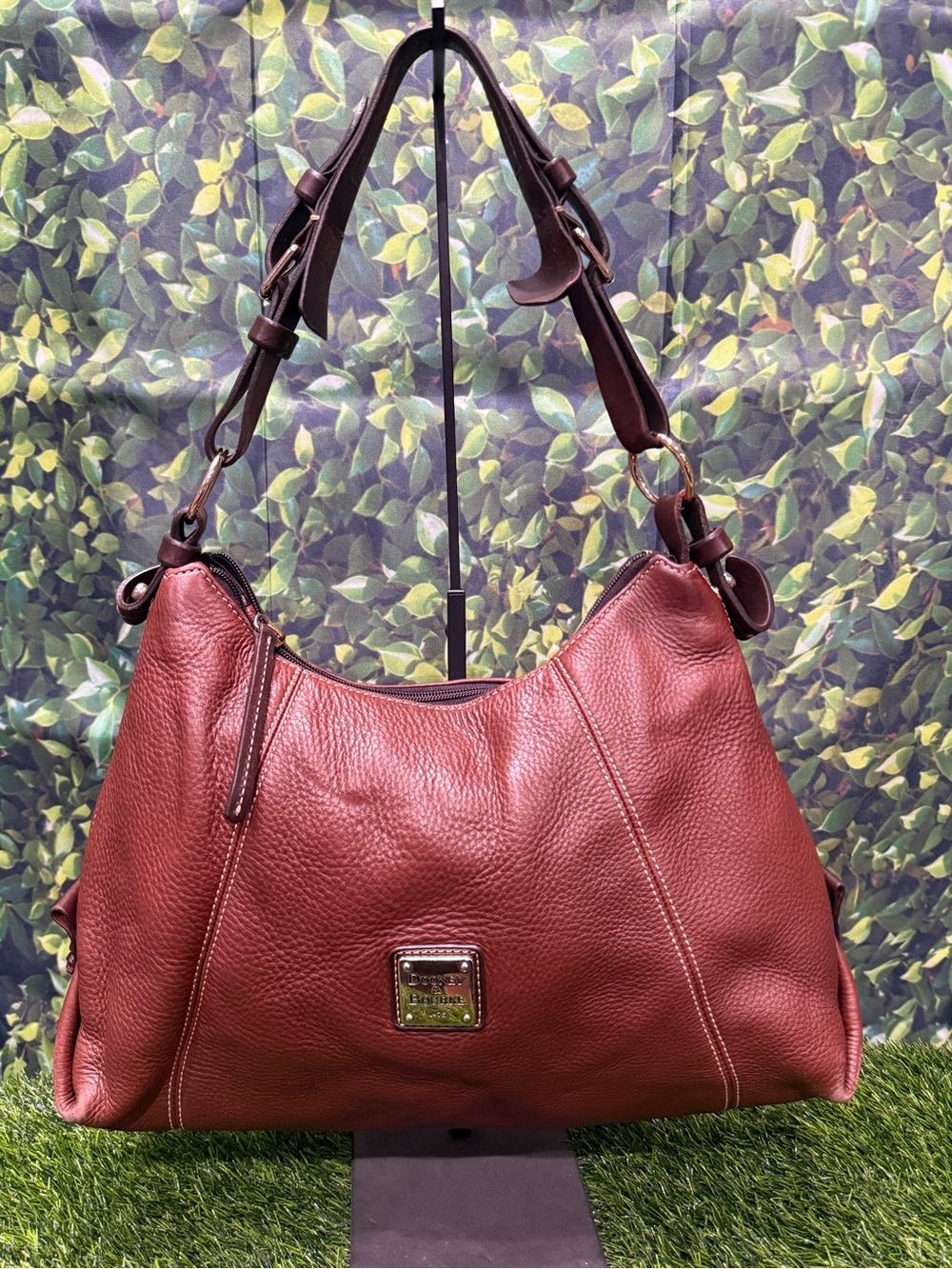 Dooney & Bourke Brown Pebbled Large Hobo Shoulder Bag Zip Pink Lining Gold